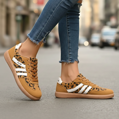 Bridget - Low-Top Lace Sneakers