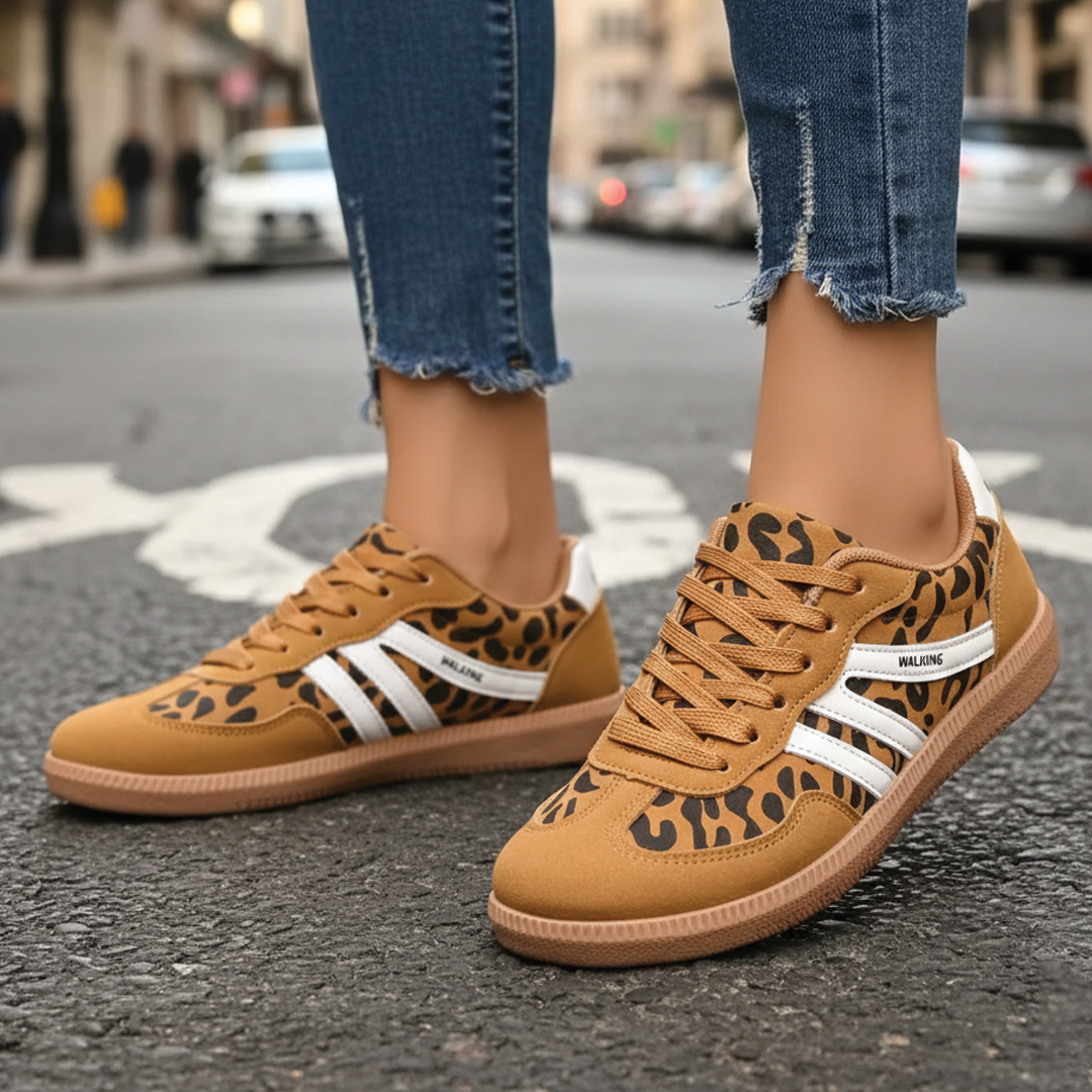 Bridget - Low-Top Lace Sneakers