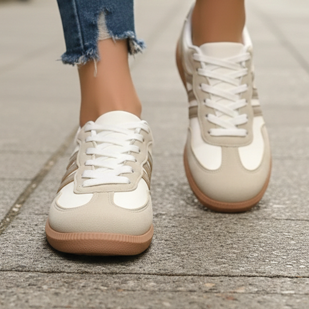 Bridget - Low-Top Lace Sneakers