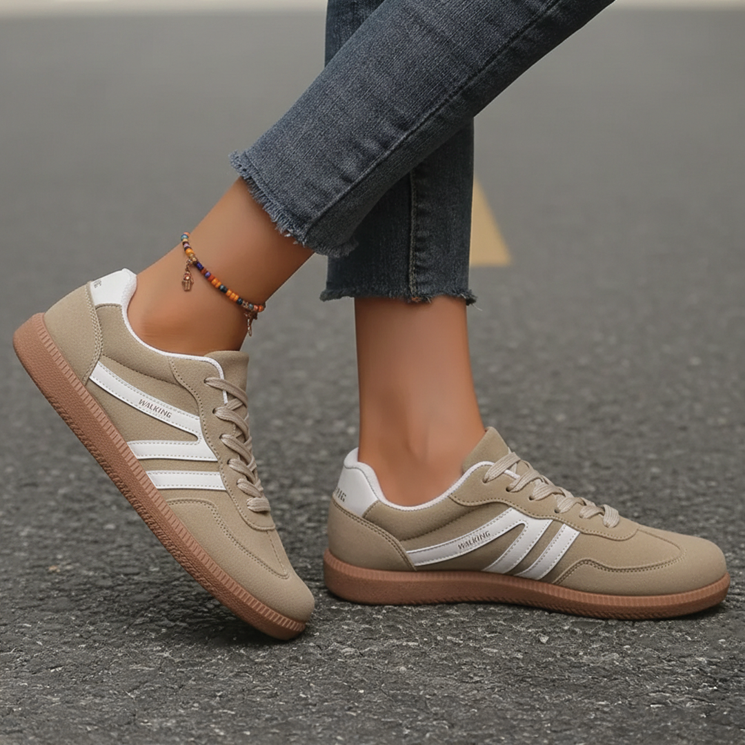 Bridget - Low-Top Lace Sneakers