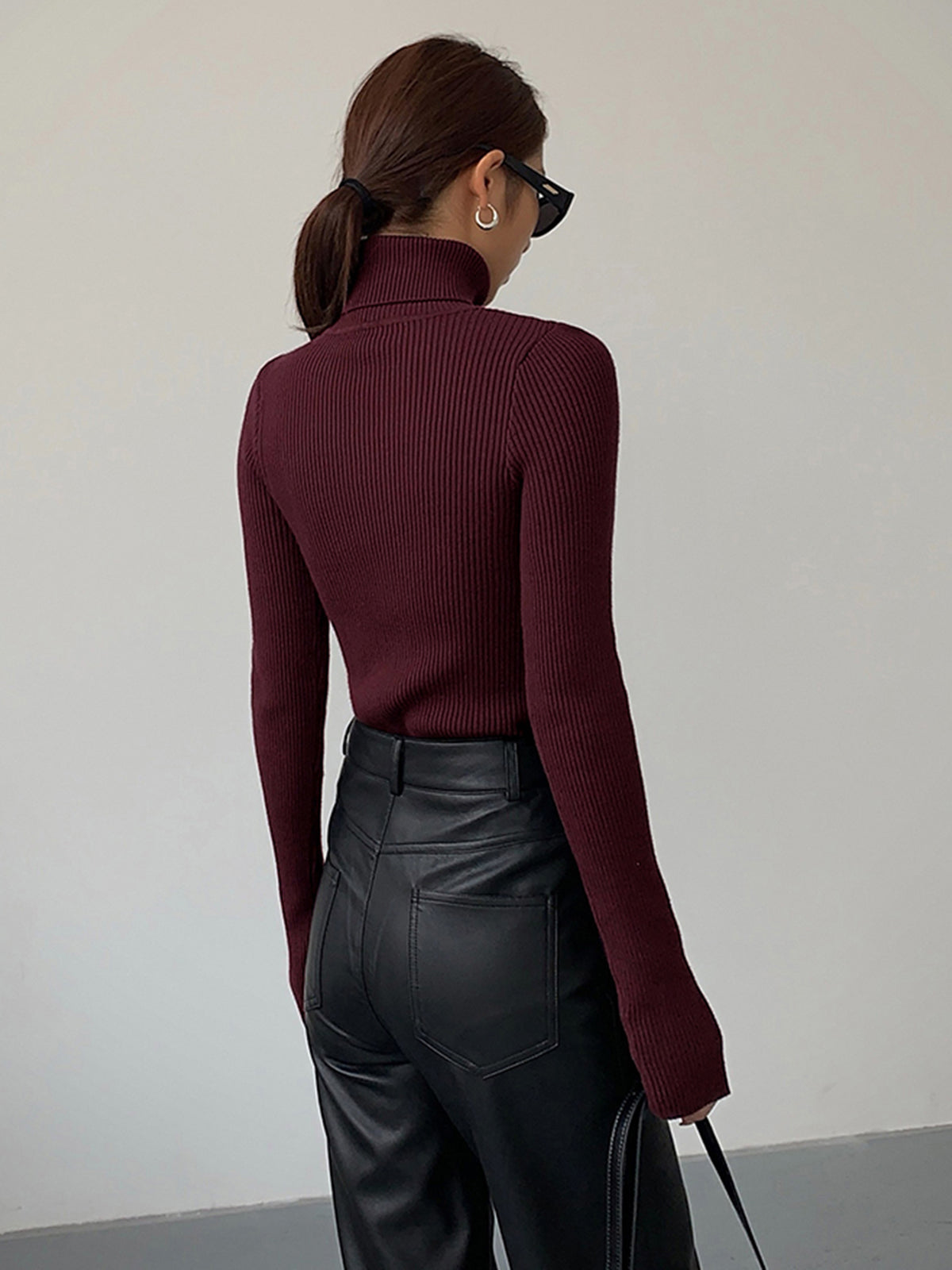 Allison | Women’s Minimalist Slim Turtleneck Stretch Top