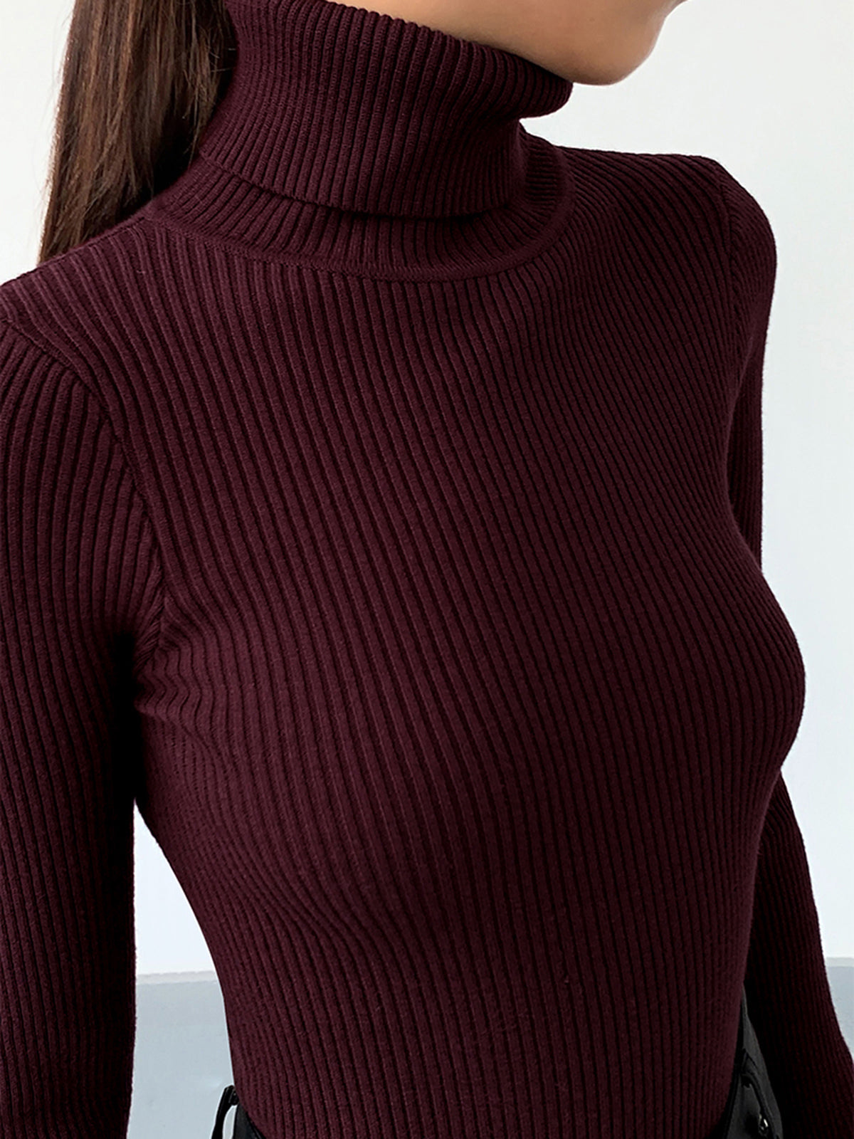 Allison | Women’s Minimalist Slim Turtleneck Stretch Top