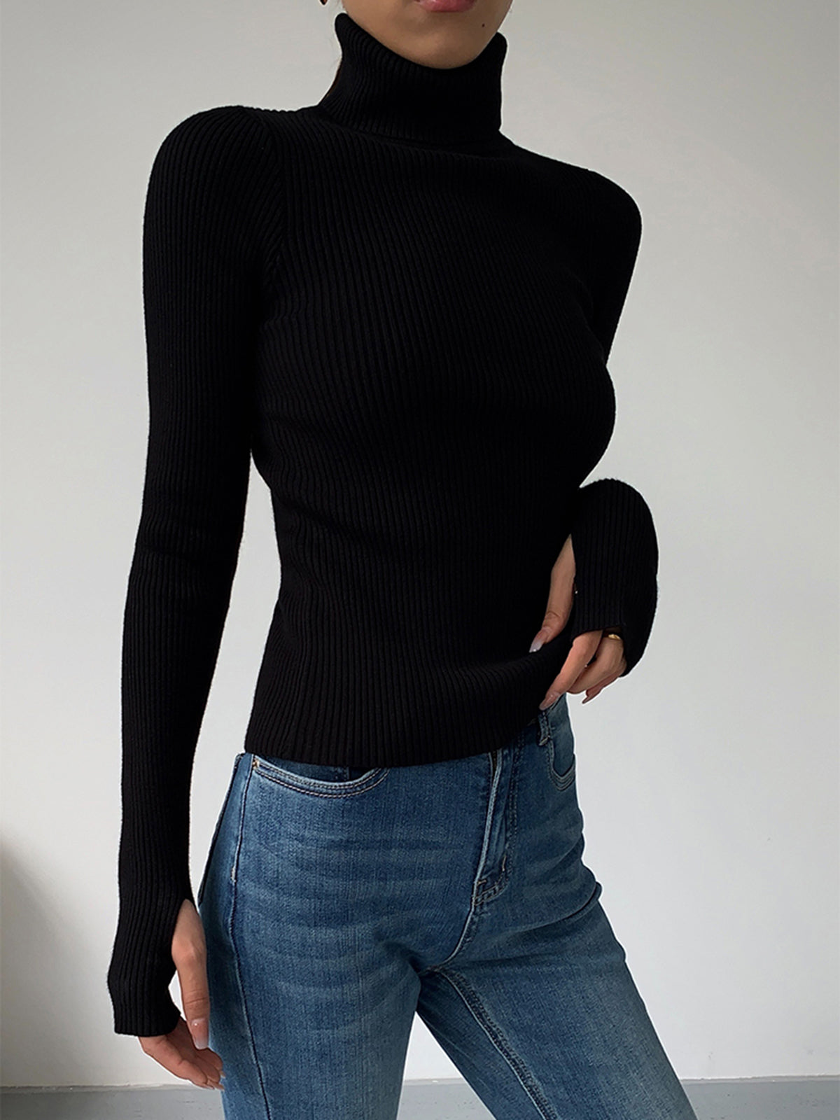 Allison | Women’s Minimalist Slim Turtleneck Stretch Top