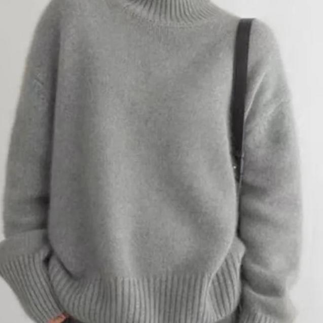 Jessica | Women’s Winter Oversized Turtleneck Knit Sweater