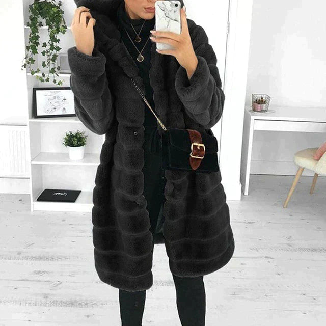 Isabella | Women’s Elegant Button-Down Faux Fur Coat