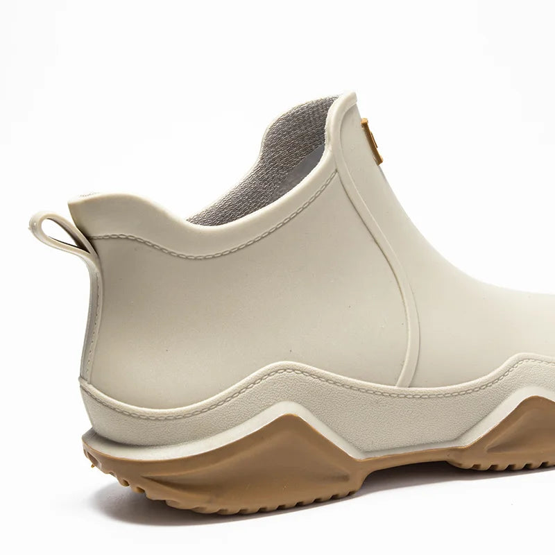 Sarah | Women’s Waterproof Outdoor Slip-On Boots